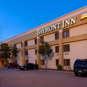Baymont By Wyndham East ** Memphis